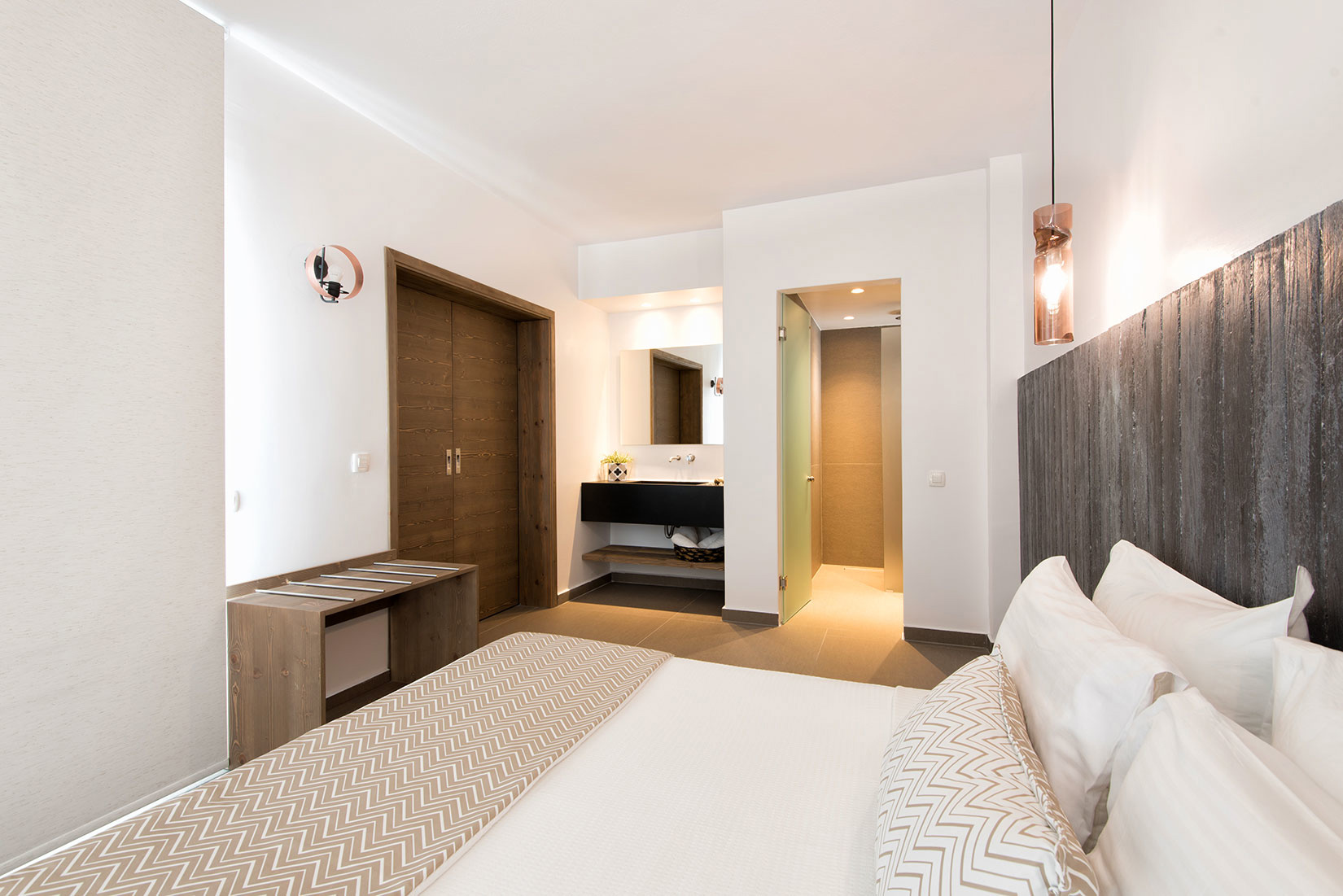 von_poll_real_estate_property_1045137_image_13