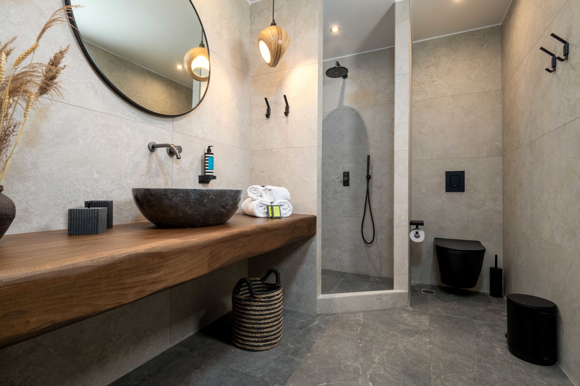 von_poll_real_estate_property_1045137_image_9