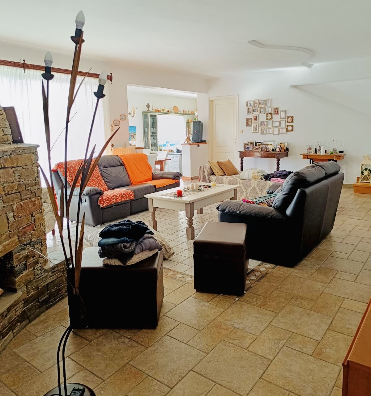 Selling Evia Real Estate