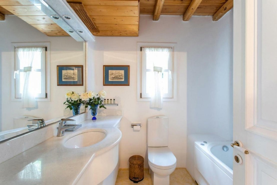 von_poll_real_estate_property_1045936_image_16