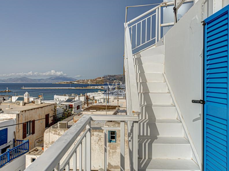 Cycladic Maisonette in Mykonos Chora