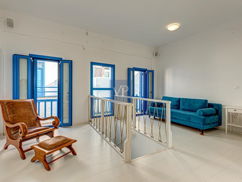 Cycladic Maisonette in Mykonos Chora