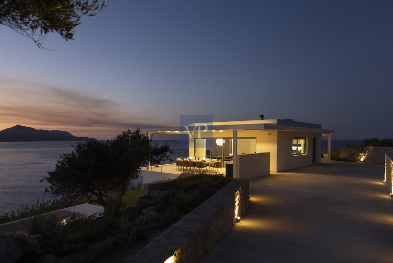 Villa Aoria - Seafront Luxurious Villa in Chania, Crete