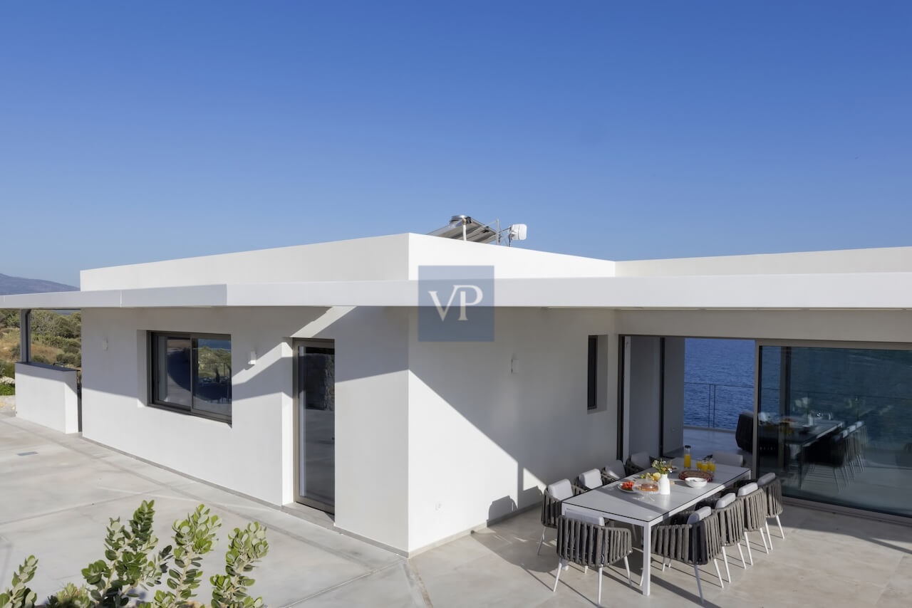 Villa Aoria - Seafront Luxurious Villa in Chania, Crete