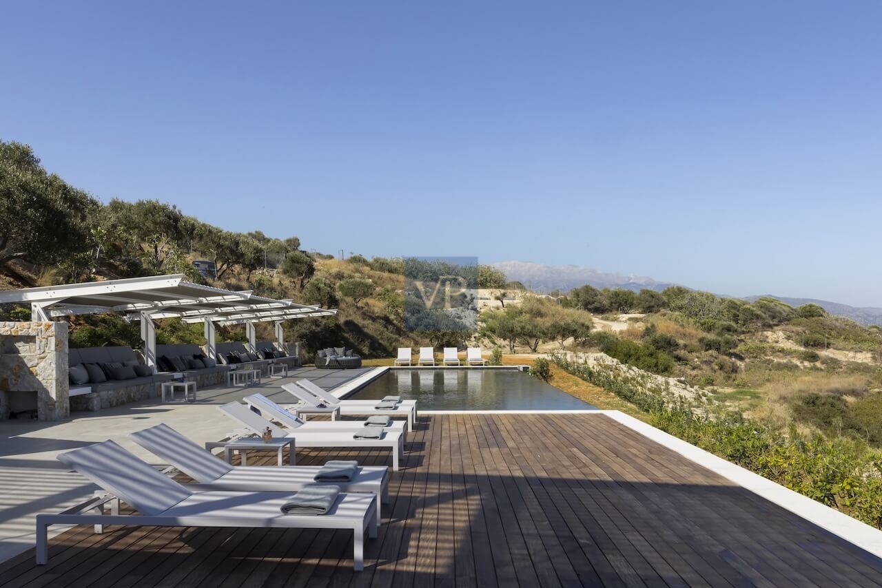 Villa Aoria - Seafront Luxurious Villa in Chania, Crete