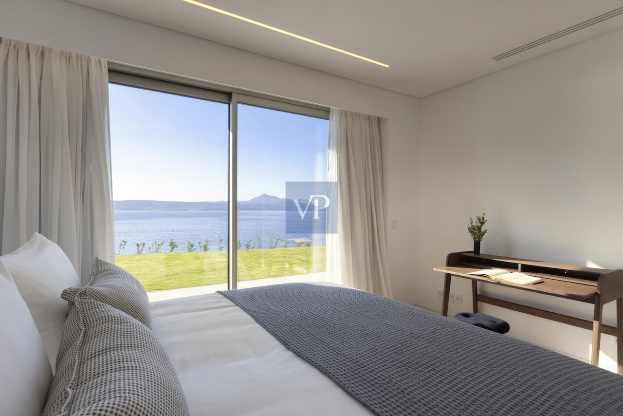 Villa Aoria - Seafront Luxurious Villa in Chania, Crete