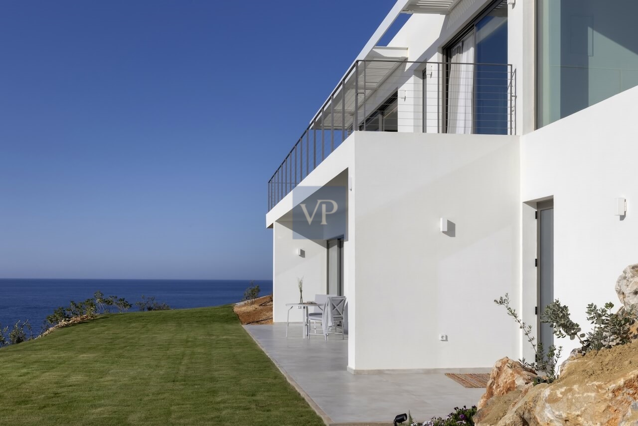 Villa Aoria - Seafront Luxurious Villa in Chania, Crete