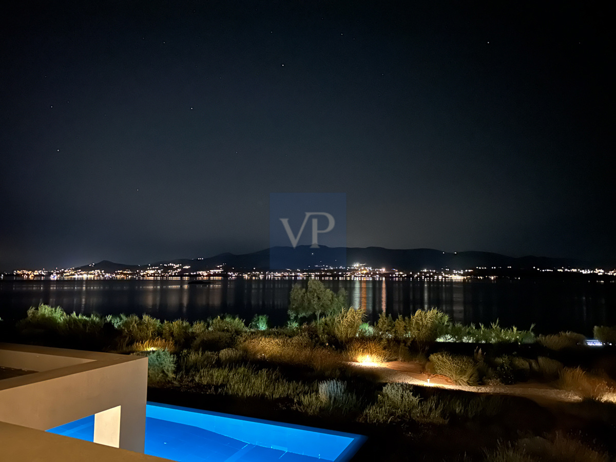 Seafront Villa Breeze in Antiparos: A Coastal Masterpiece