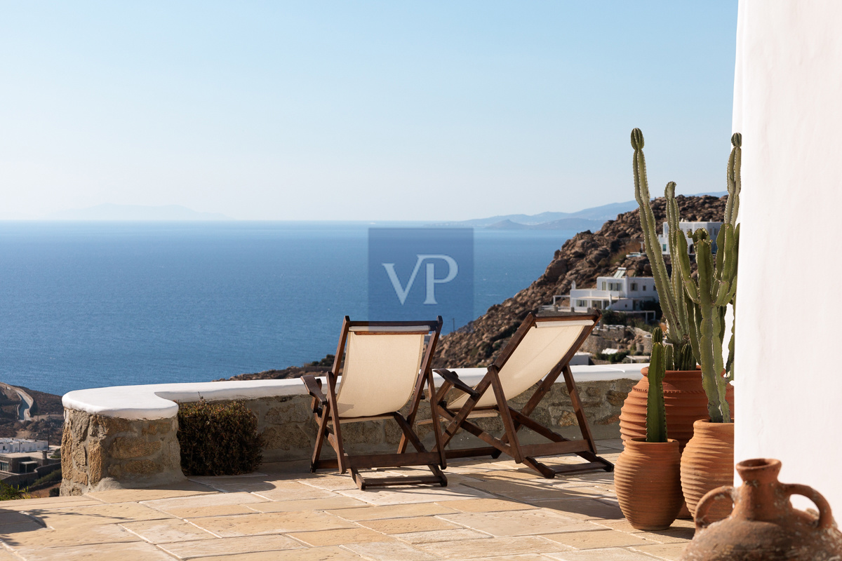 Villa Sea Salt with Sunset View in Tourlos, Mykonos 