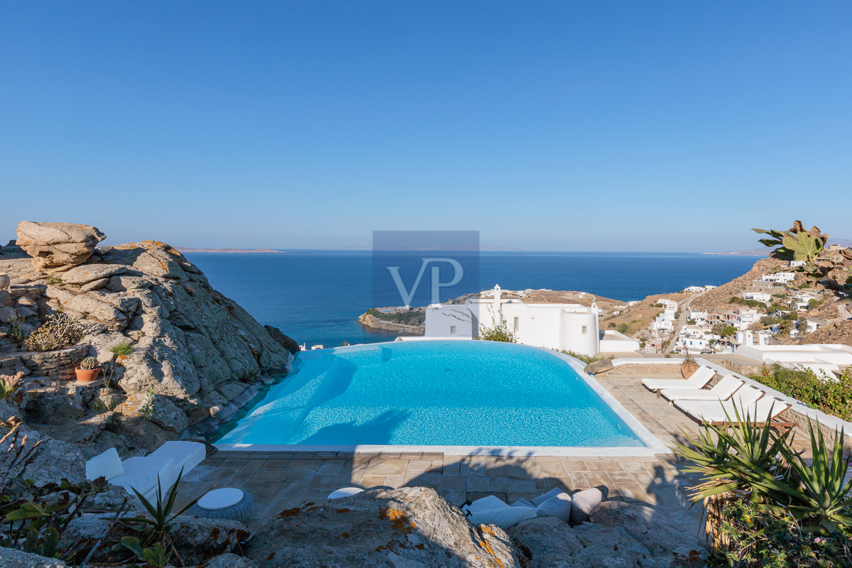 Villa Sea Salt with Sunset View in Tourlos, Mykonos 