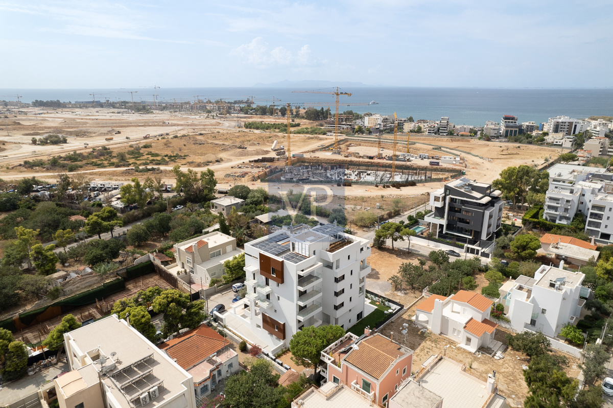 Penthouse Opalyn with Jacuzzi in Athens Riviera 