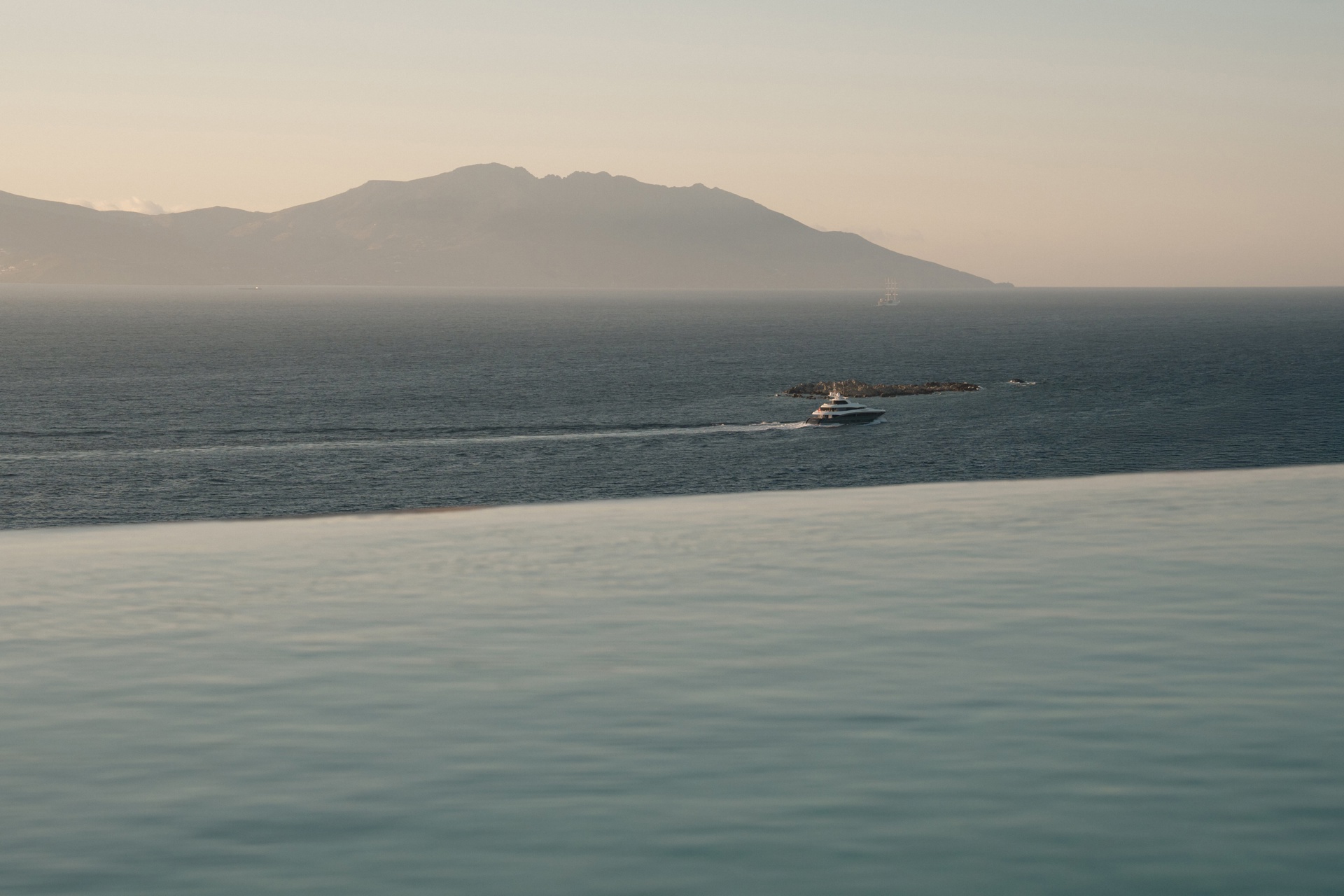 von_poll_real_estate_property_1114509_image_11