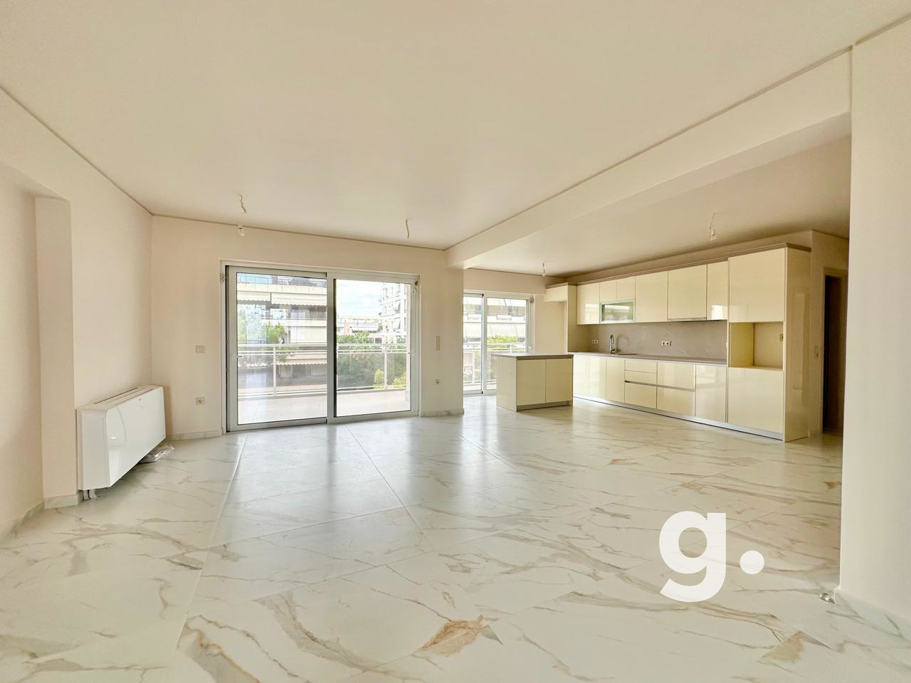 Greecing Real Estate