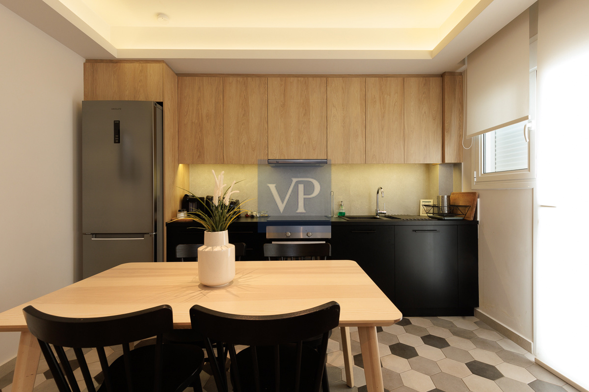 Vivid Apartment For sale in Pagkrati Athens