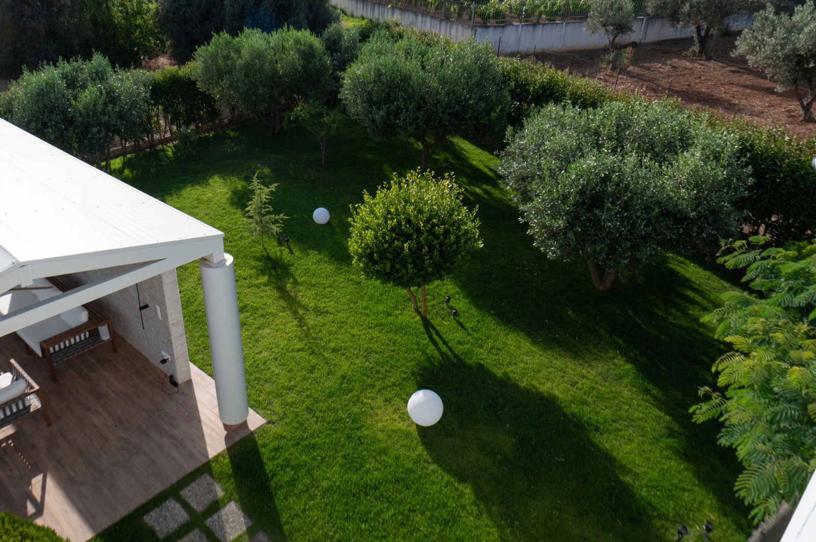 Selling Evia Real Estate