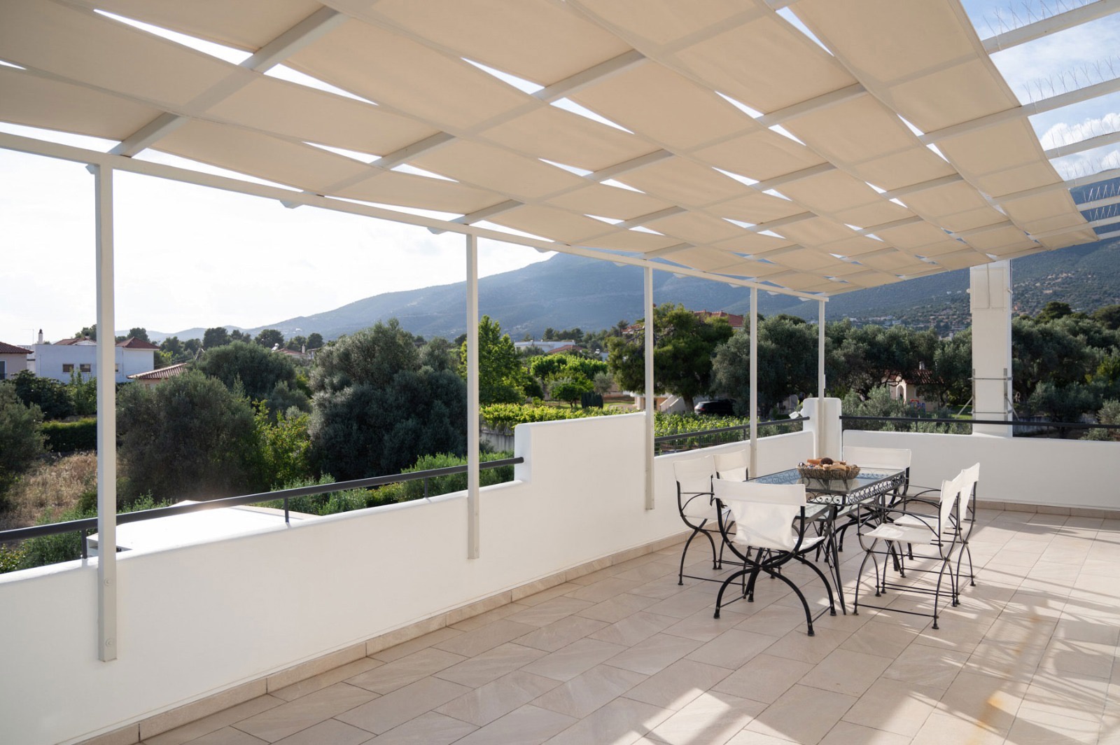 Selling Evia Real Estate
