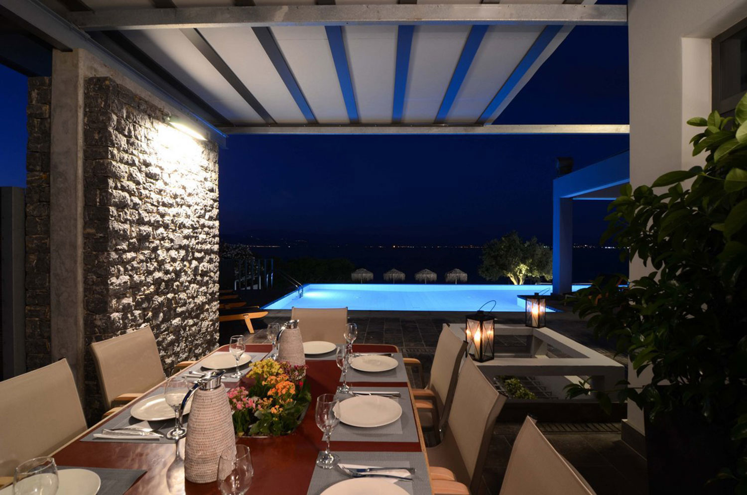 Selling Evia Real Estate
