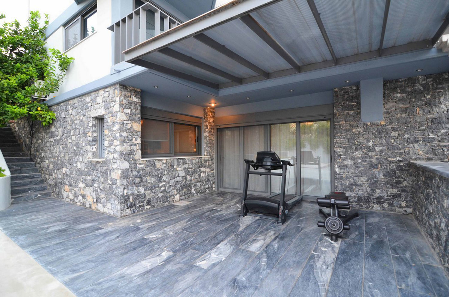 Selling Evia Real Estate