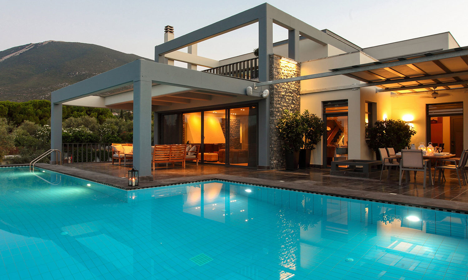 Selling Evia Real Estate