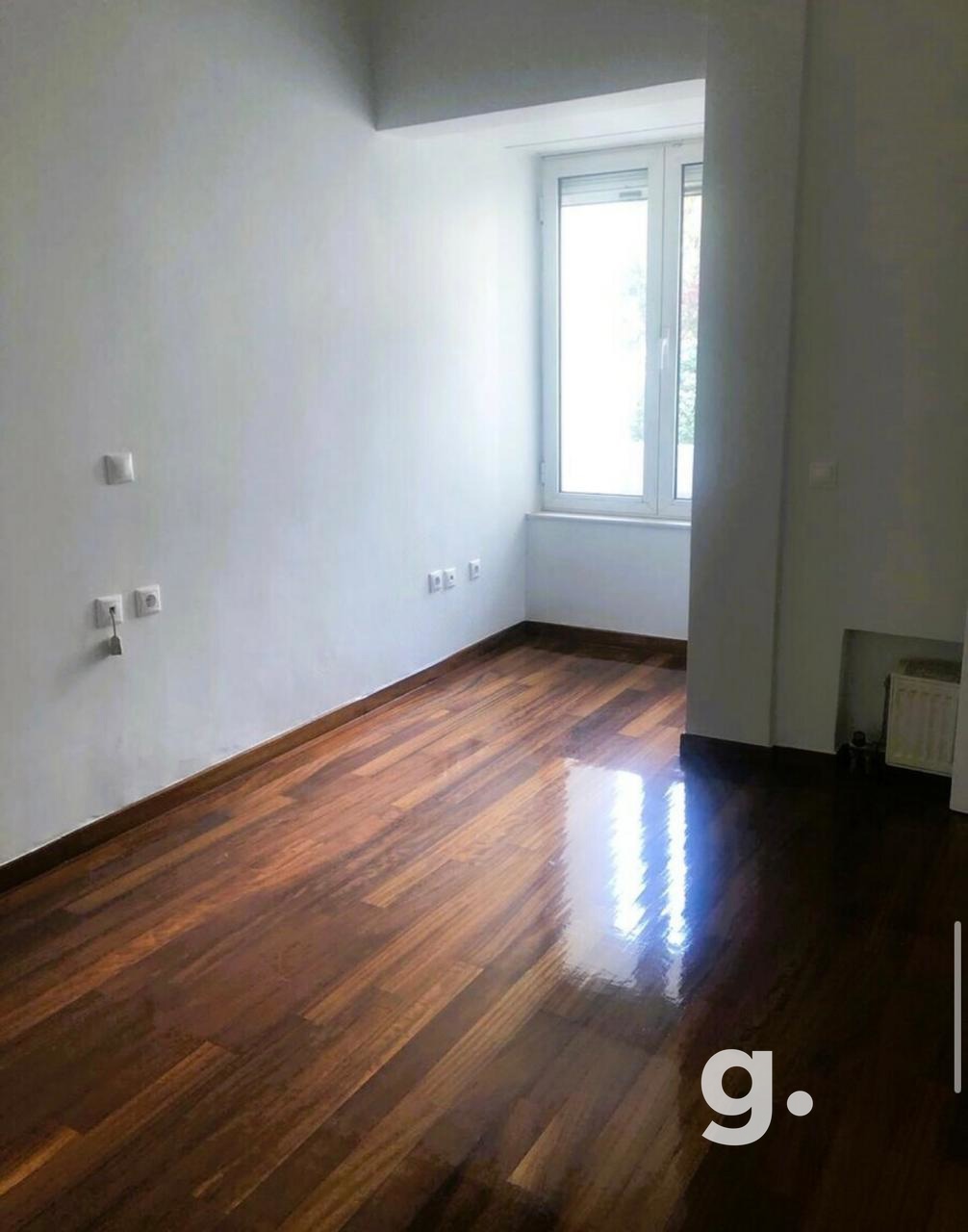 Greecing Real Estate