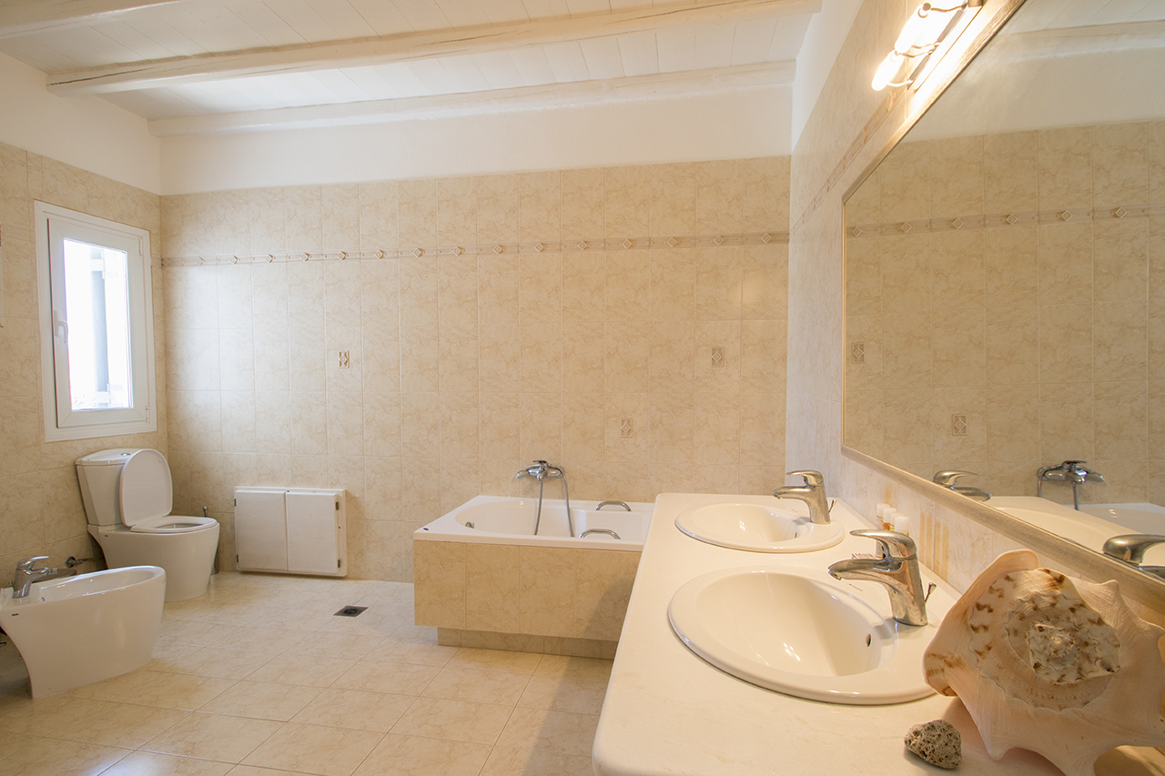 von_poll_real_estate_property_1381025_image_20