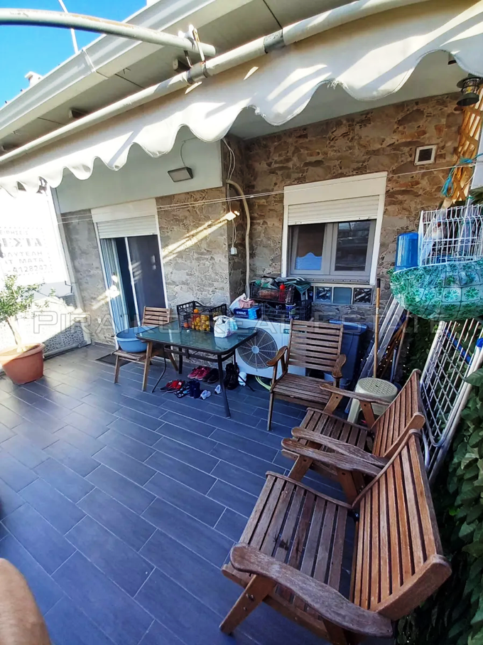 Piraiko Real Estate