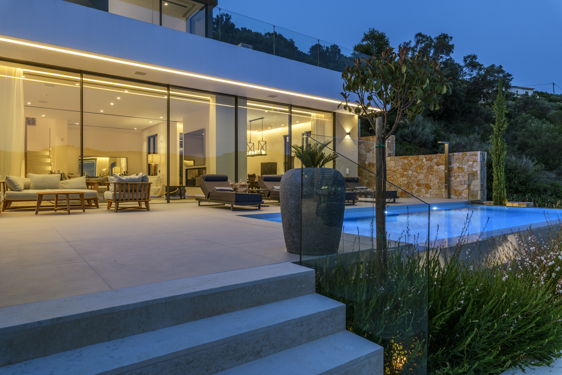 von_poll_real_estate_property_1488281_image_26