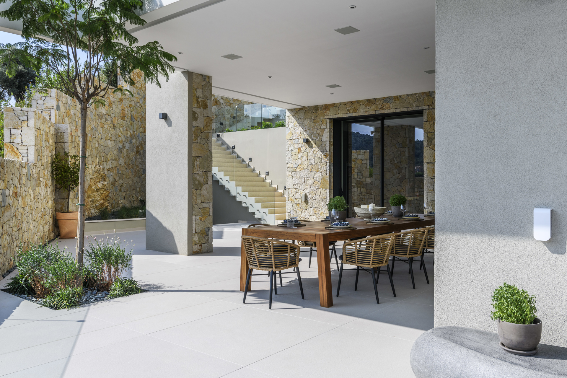 von_poll_real_estate_property_1488281_image_5