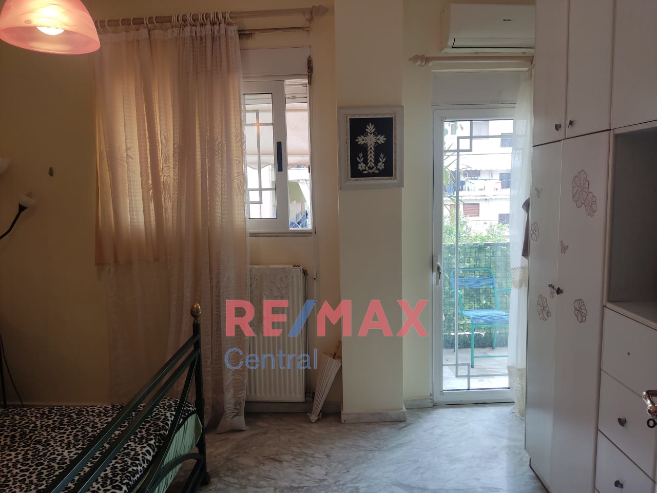 Remax Central