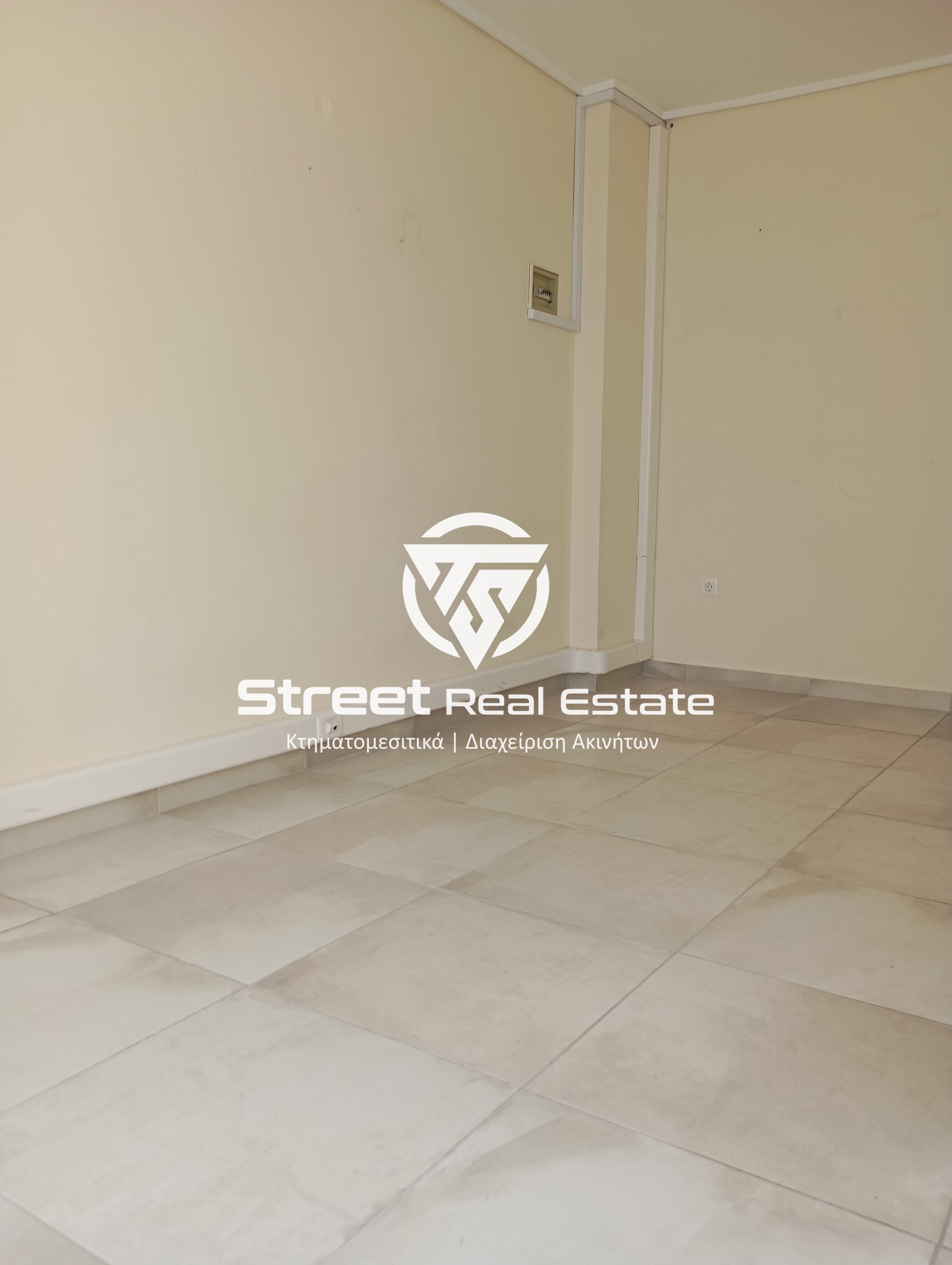 Street Real Estate