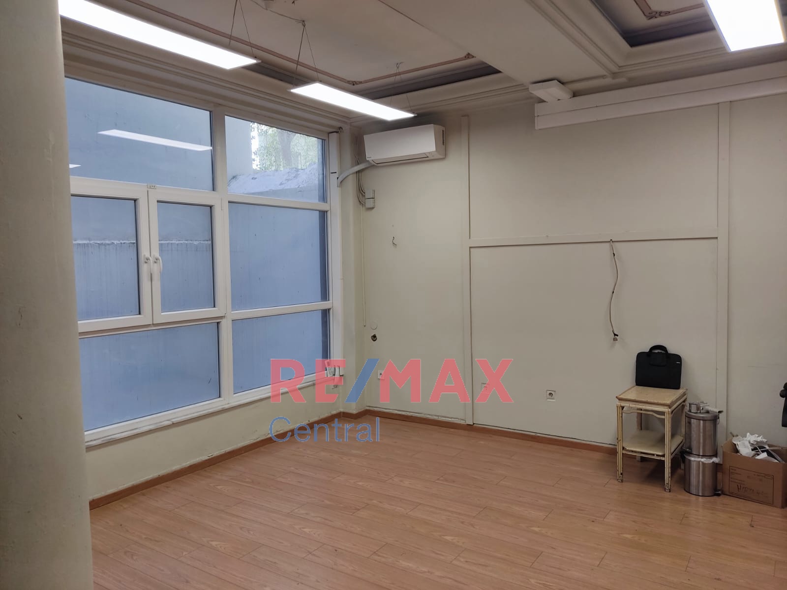 Remax Central