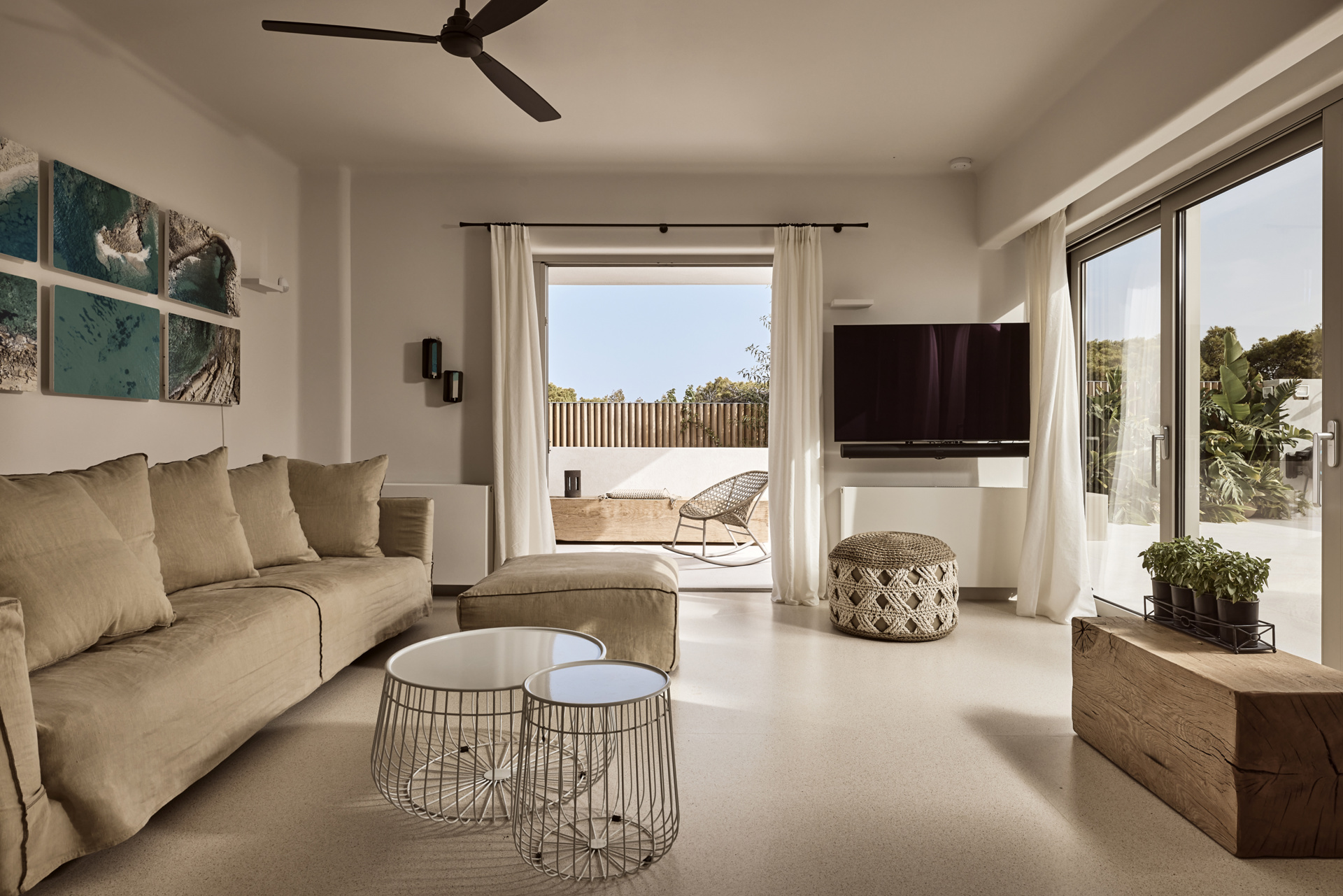 32d81e87b8534541b0328686cbe72023