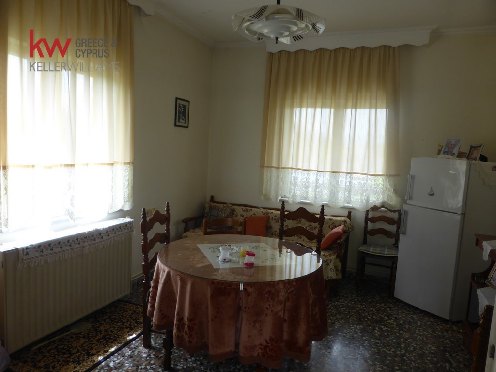 1542657 - Μονοκατοικία Προς Ενοικίαση, Κάμπος, 65,50 τ.μ., €250