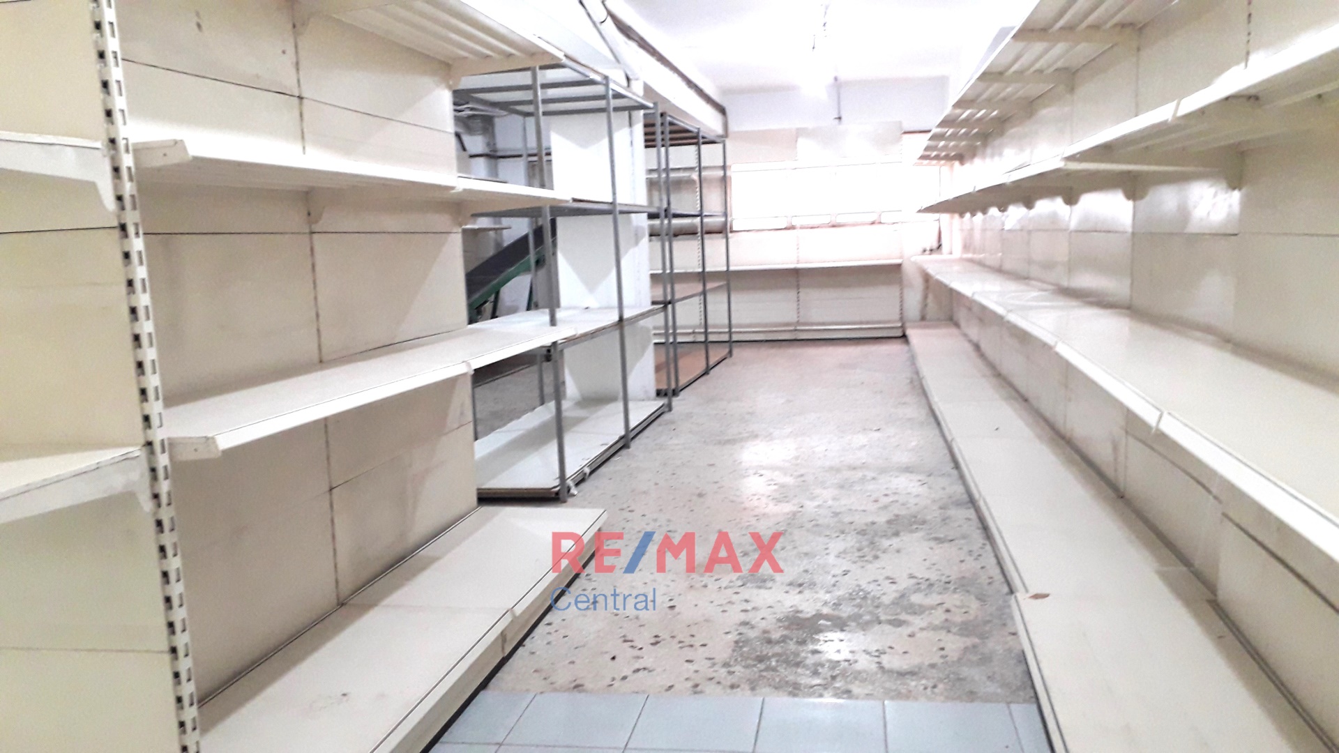 Remax Central