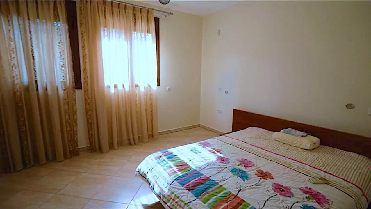 Selling Evia Real Estate