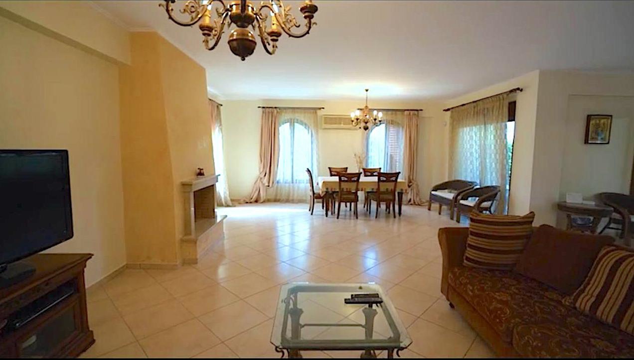 Selling Evia Real Estate
