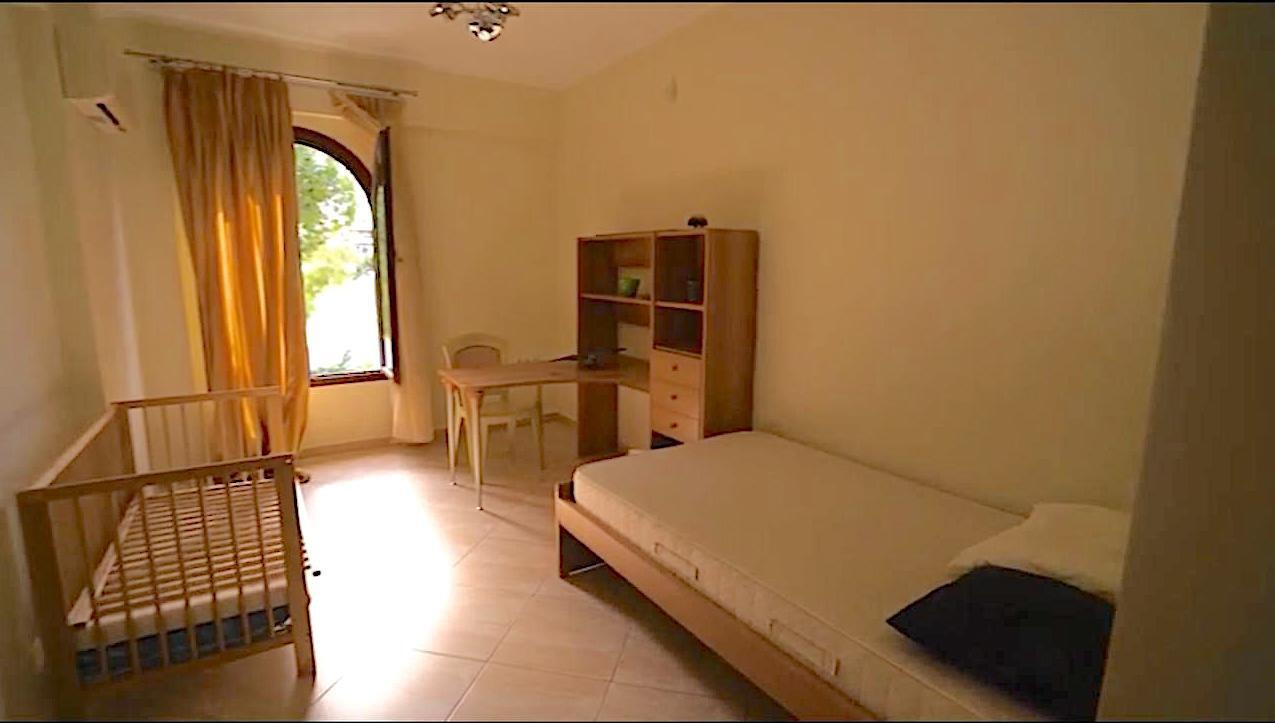 Selling Evia Real Estate