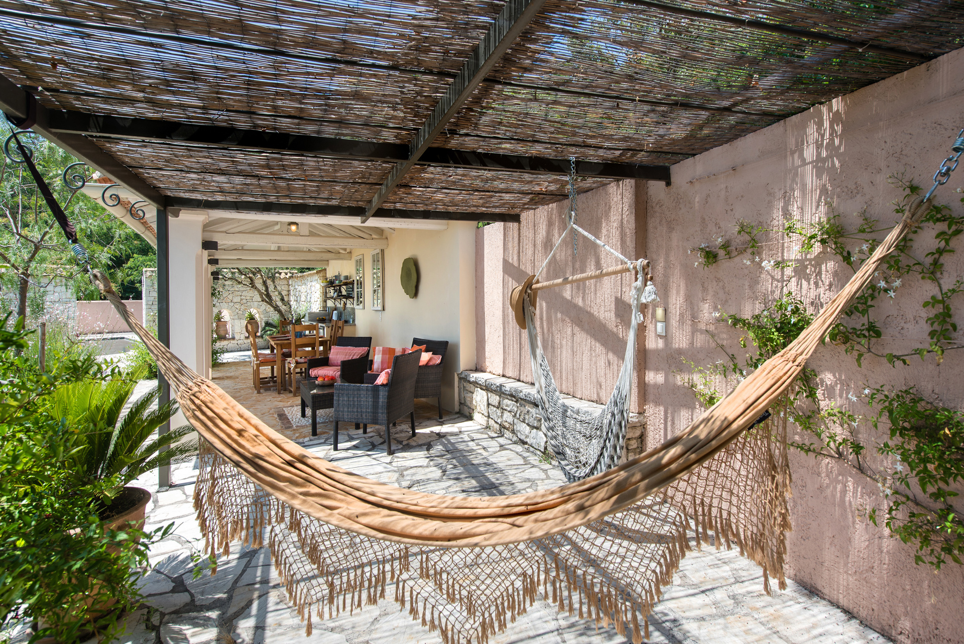 von_poll_real_estate_property_1568501_image_7