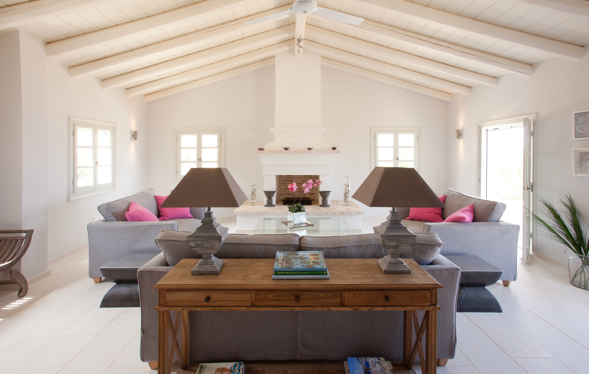 von_poll_real_estate_property_1568537_image_11