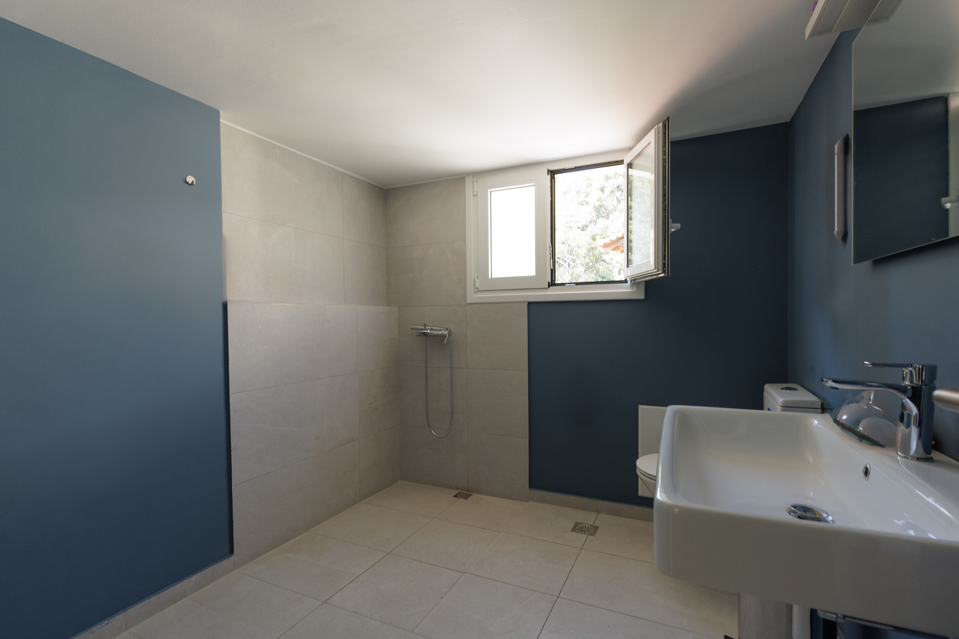 von_poll_real_estate_property_1569746_image_9
