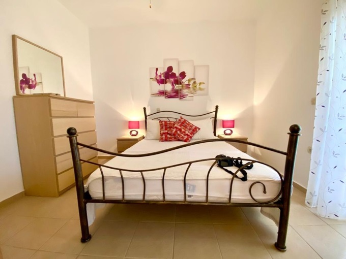 Spacious Detached 2 Bed Villa For Sale - 6
