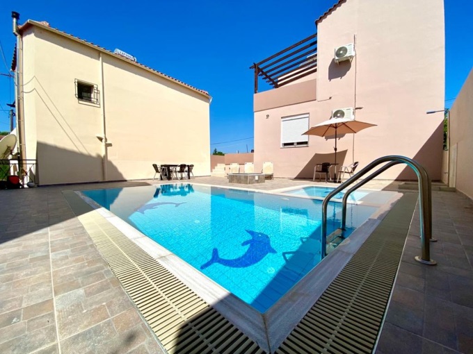Spacious Detached 2 Bed Villa For Sale - 4
