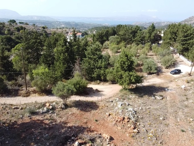 Plot with building license 2600m2 - 24