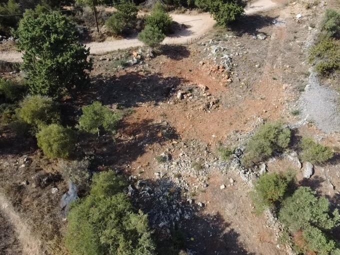 Plot with building license 2600m2 - 18