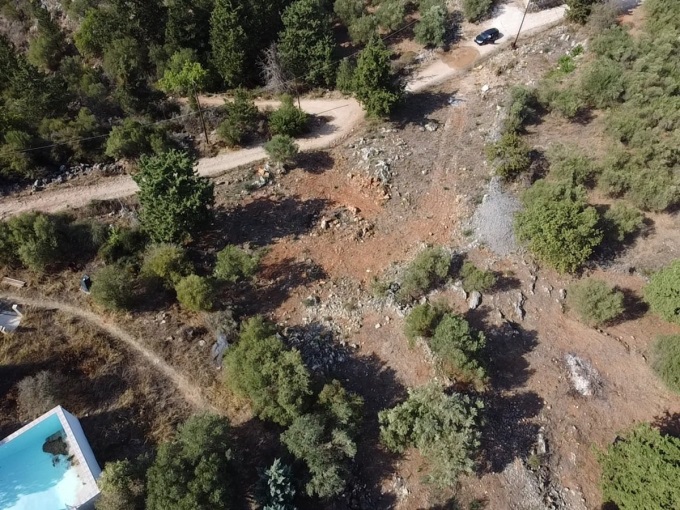 Plot with building license 2600m2 - 19