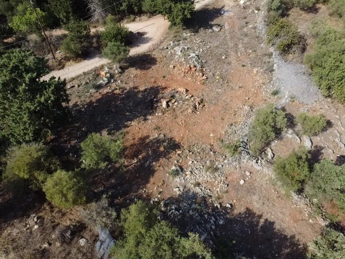 Plot with building license 2600m2 - 17