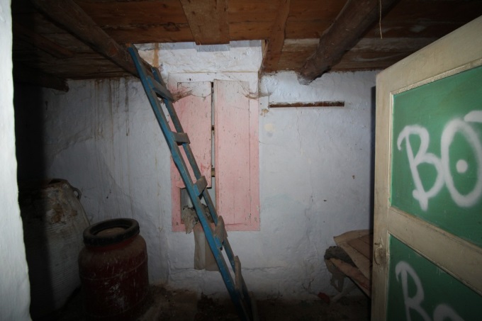 Old ruin for renovation in Gavalochori - 13