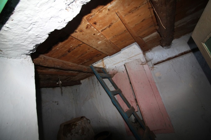Old ruin for renovation in Gavalochori - 14