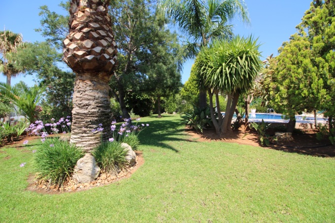 House with Stunning Views, Pool and Gardens - 56