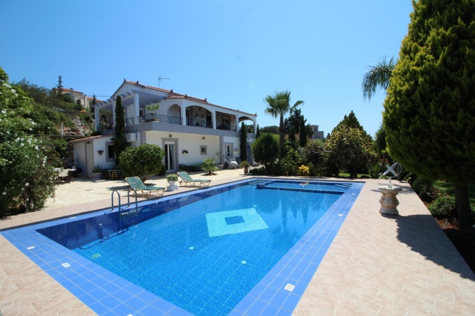 House with Stunning Views, Pool and Gardens - 32